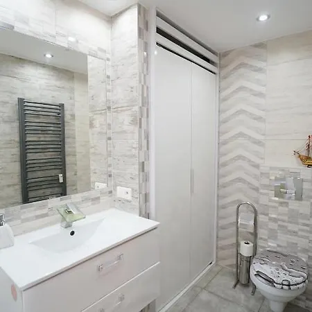 Everysky - Konstytucji 3 Go Maja 66-1 Appartement Karpacz