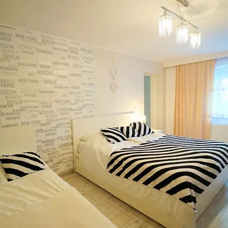 Everysky - Konstytucji 3 Go Maja 66-1 Apartmán